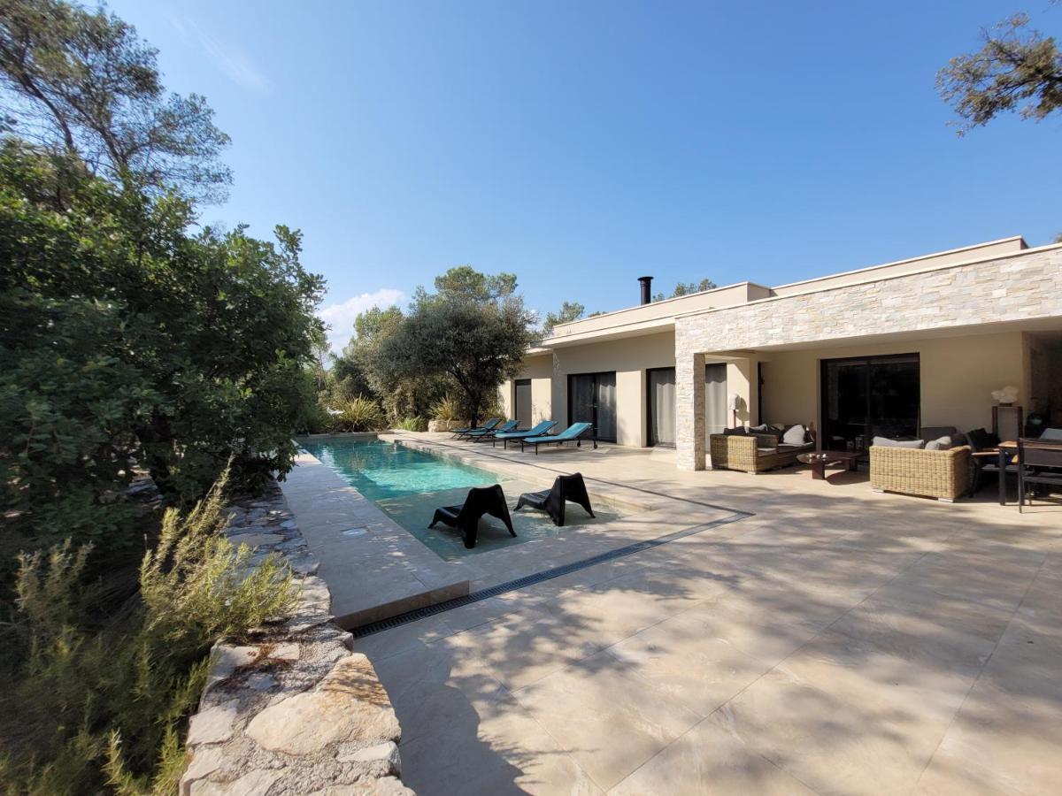 La Villa Kalliste Vacquieres  Exterior photo